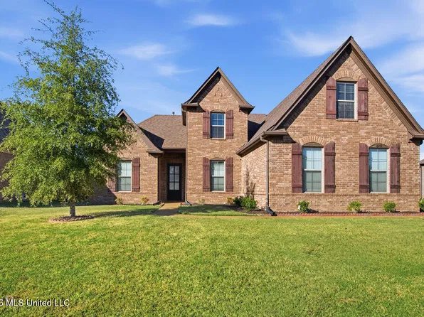6210 Dixon Dr, Olive Branch, MS 38654