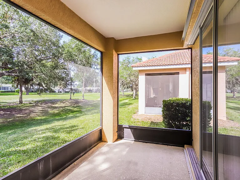 5805 Spanish Point Ct — Photo 15