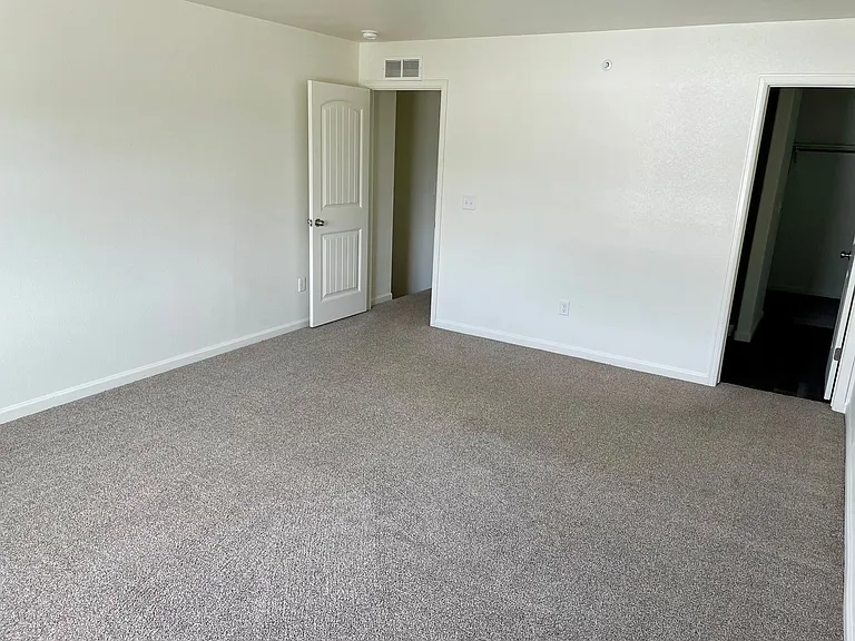 4355 24th Street Rd #1502 — Photo 12