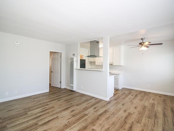 2nd image of 624 Aerick St #6