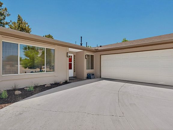 5th image of 12518 Iroquois Pl NE