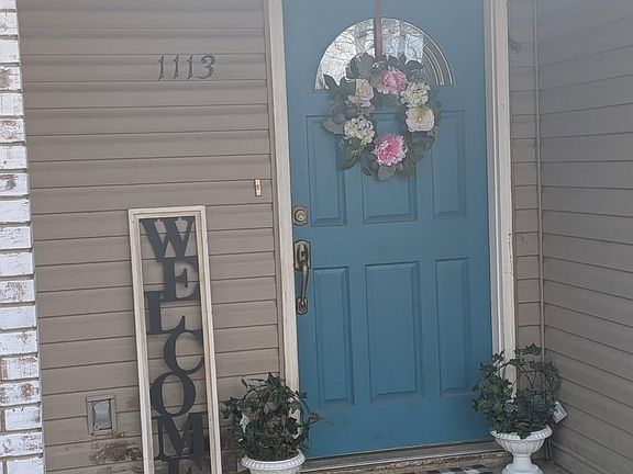 3rd image of 1113 Road 1498