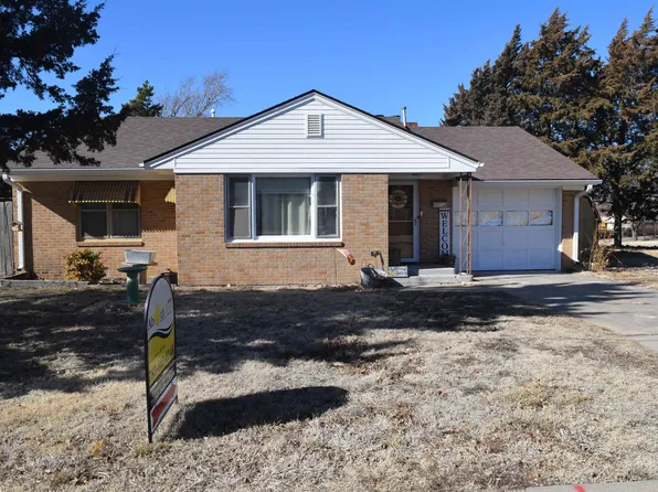 30 N Ober St, Russell, KS 67665