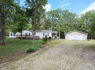 27949 County Road 275, Pittsburg, MO 65724