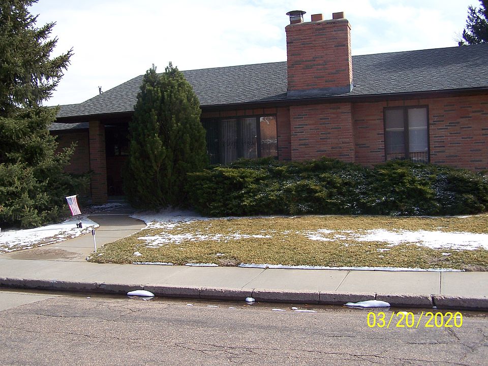 1st image of 712 Elmwood Dr