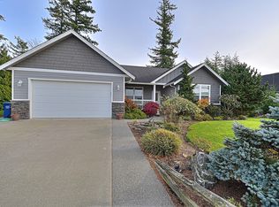 308 W 3rd St, Nooksack, WA 98276