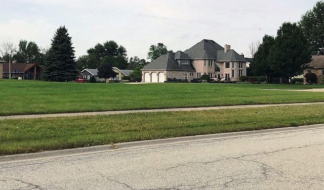 1st image of 282 Orchard Ln