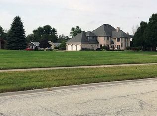 282 Orchard Ln, Beecher, IL 60401