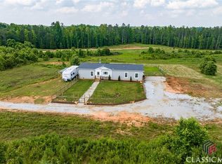 1284 New Hope Church Rd, Comer, GA 30629