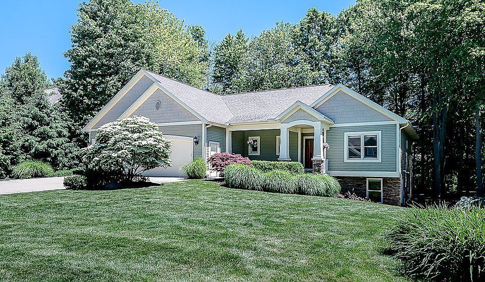 1st image of 2984 Joshua Ct