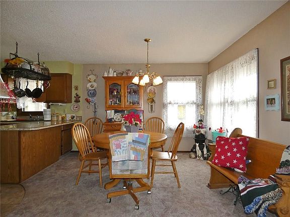 4th image of 507 W Meadow Dr