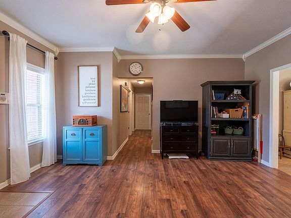 4th image of 10 Gin Creek Dr