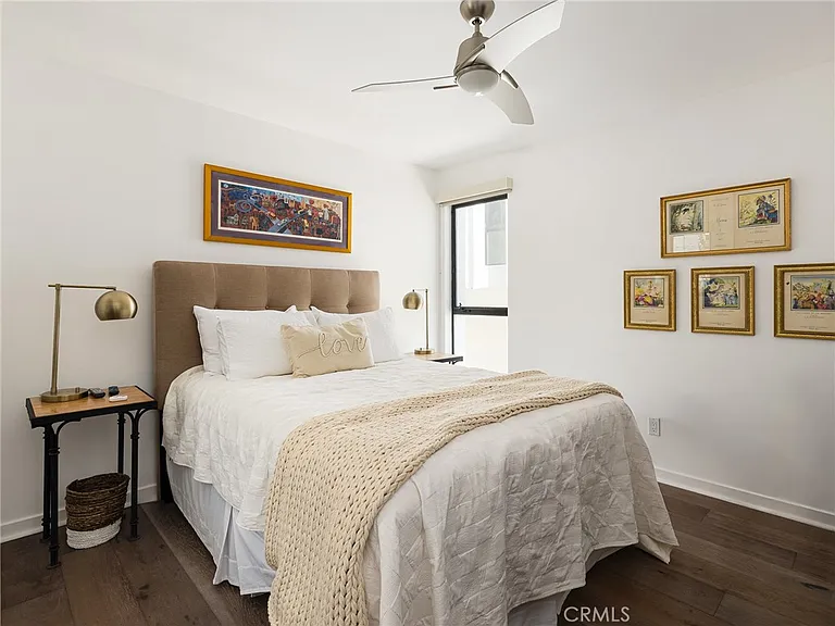 121 E Walnut Ave — Photo 26