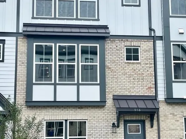 916 Mary Max Dr, Davidson, NC 28036