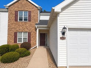 712 Dunn Ave, Oregon, WI 53575