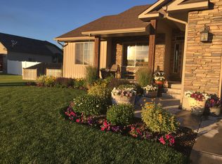 2770 N Sandy Cir, Idaho Falls, ID 83401