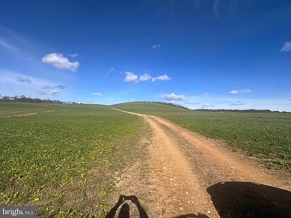 3rd image of 0 Siegfriedale Rd