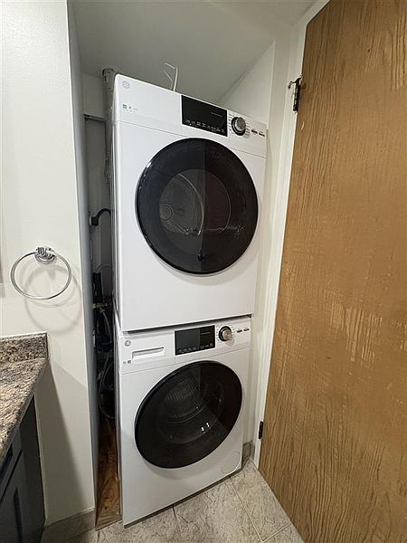 Winnipeg Apartment for rent - 2 Bedrooms — photo 10