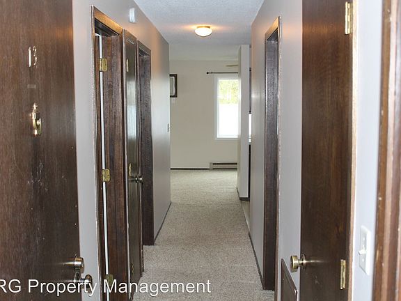 5th image of 309 W 9th St APT 14