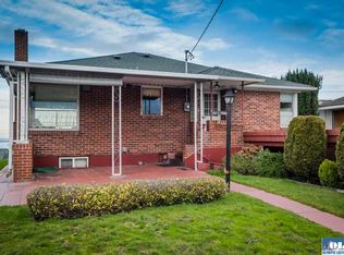 422 E Front St, Port Angeles, WA