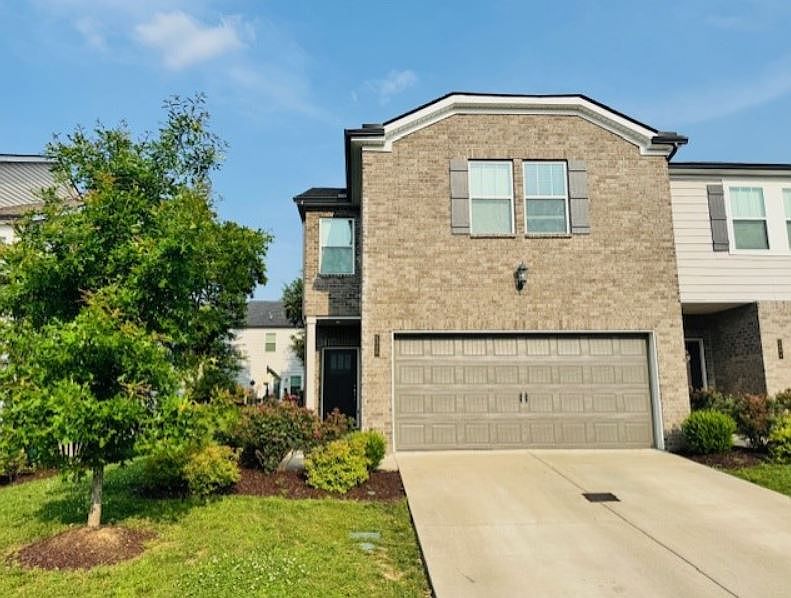 Welcome to 1326 Vilda Way! This townhouse measures 1,861 square feet and includes 3 bedrooms and 2.5 bathrooms.
