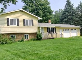510 N Kerby Rd, Corunna, MI 48817