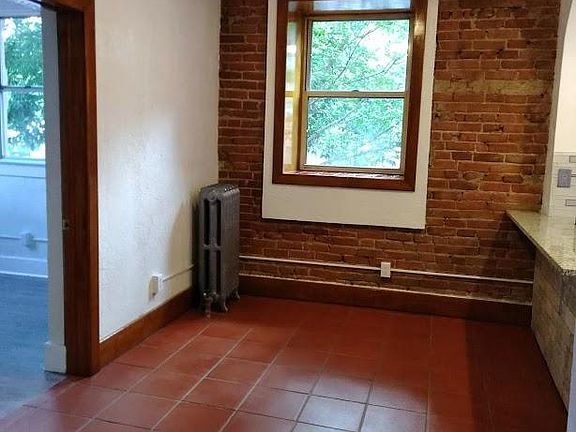 2nd image of 156 W 2nd Ave APT 2