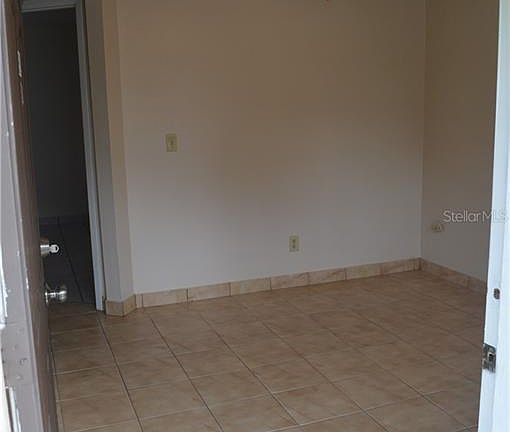 4th image of 6901 Blossom Ave APT B