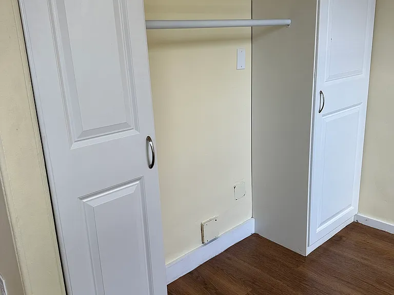 22 Pearl St — Photo 8