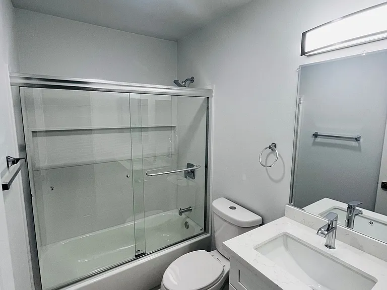 Canyon Creek Apartments B — Photo 4