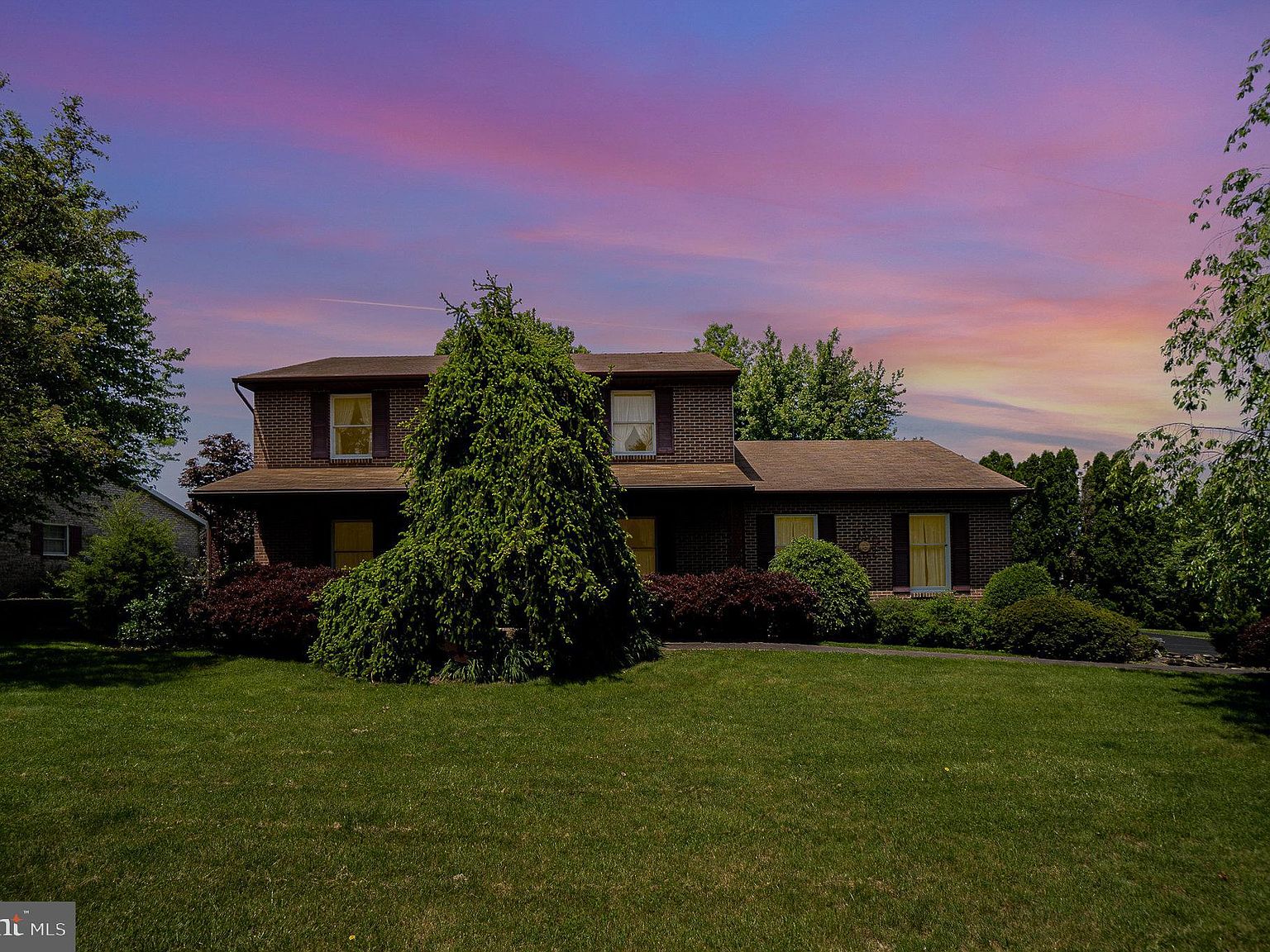 1405 Breezeview Dr, York, PA 17404 Zillow