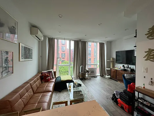 Rented by Oxford Property Group | media 1