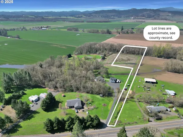 Highway 99 W, Junction City, OR 97448