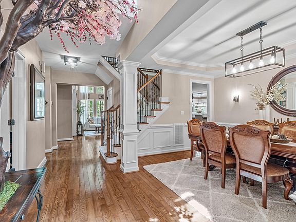 2nd image of 5604 Pine Rock Ct