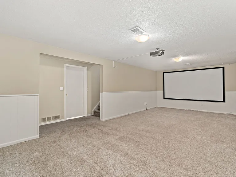 662 Milky Way — Photo 19