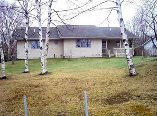 6860 W Shore Dr, Weidman, MI 48893