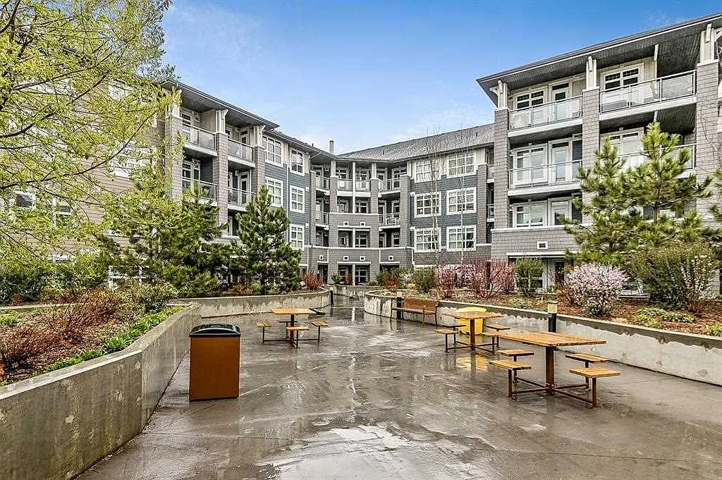 25 Auburn Meadows Avenue SE Calgary — Photo 4