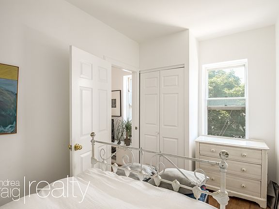 4th image of 628 2nd St APT 12