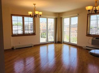 42-20 23rd Ave #3, Astoria, NY 11105