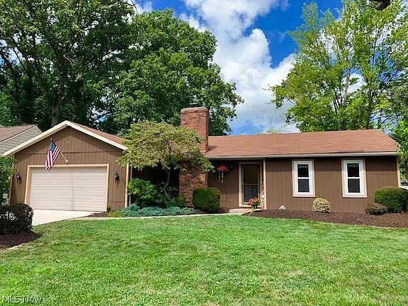 2nd image of 20602 Sandalwood Ln