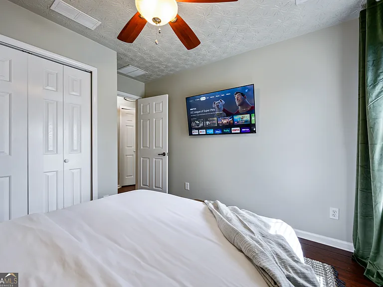 1431 Bay Overlook Dr — Photo 18