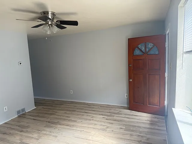 214 Edmond St — Photo 3
