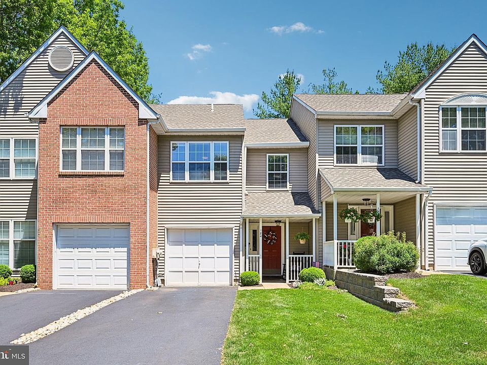 1st image of 184 Victoria Ct