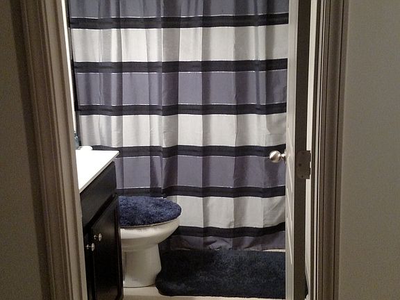 3rd image of 6263 Cove Creek Dr
