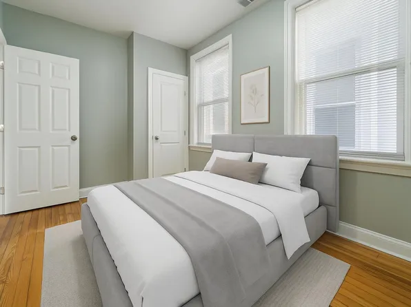 92 Warner Avenue image 12 of 16