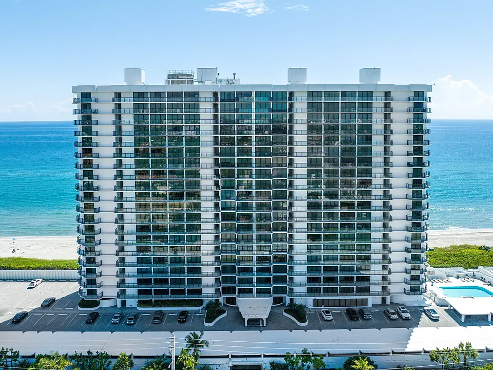 250 S Ocean Blvd #8F
