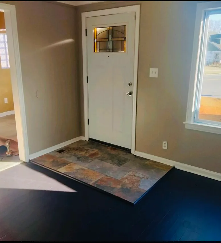 3 bed, 1.5 bath, 995 sqft, $1,400 — Photo 3