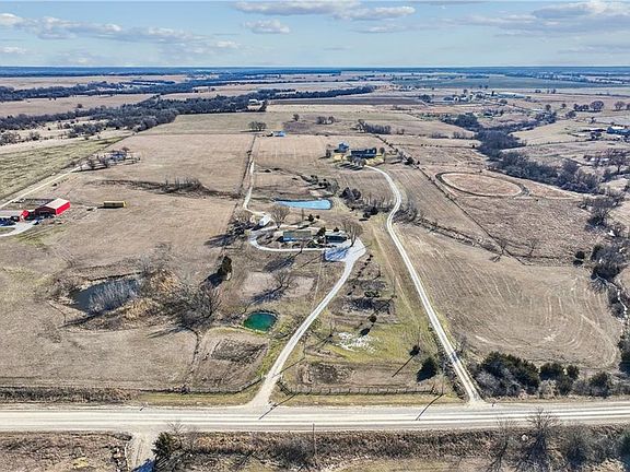 3rd image of 1955 Oregon Rd