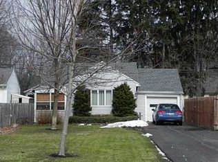 180 Heberle Rd, Rochester, NY 14609