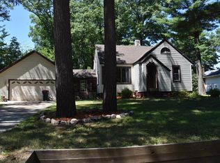 1523 Auble Rd, Muskegon, MI 49445